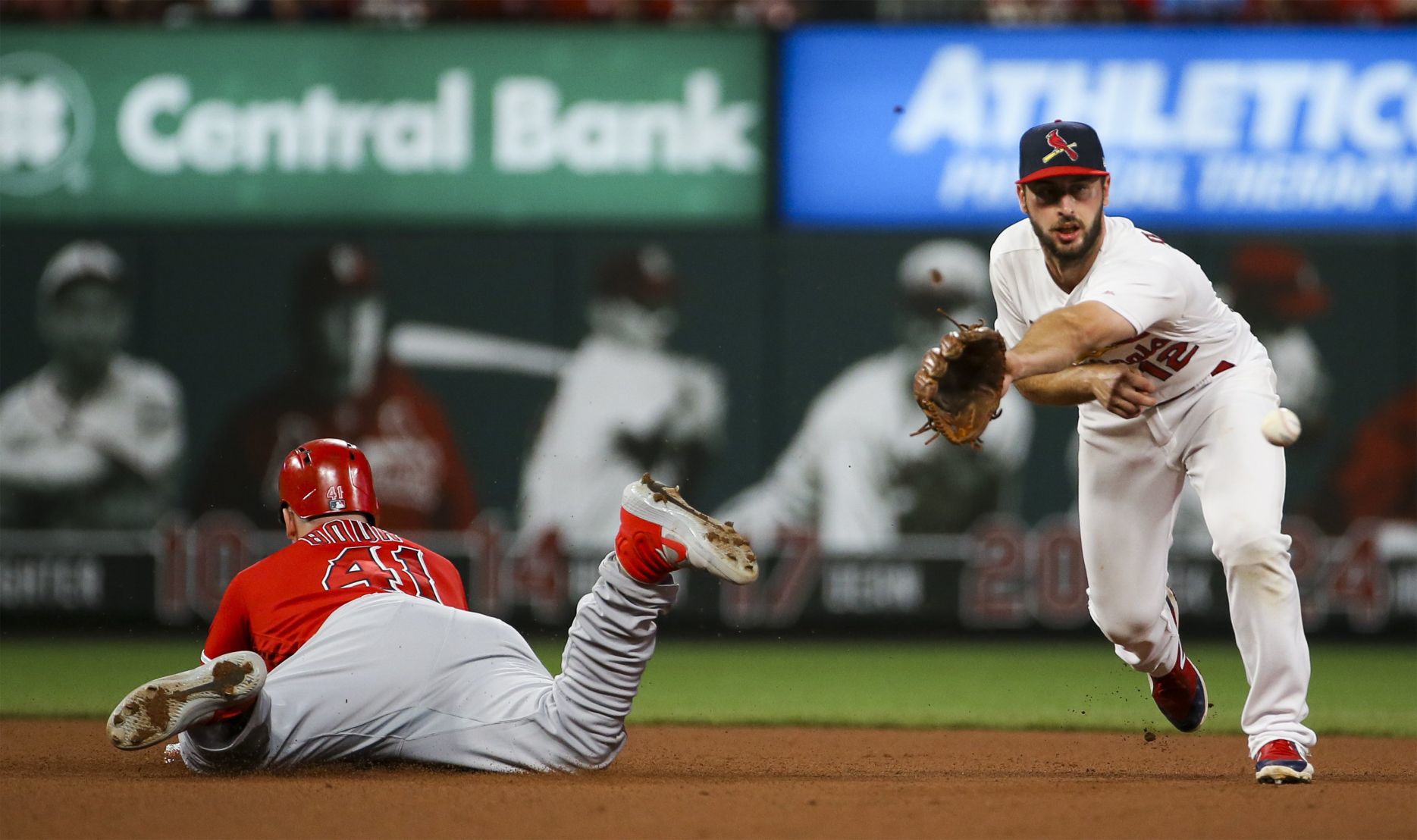 Cardinals close out Angels series